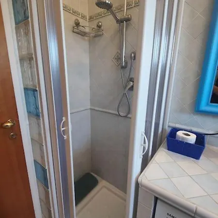 Culla Di Diego Box Auto, Sospesi Nel Cielo! Roma