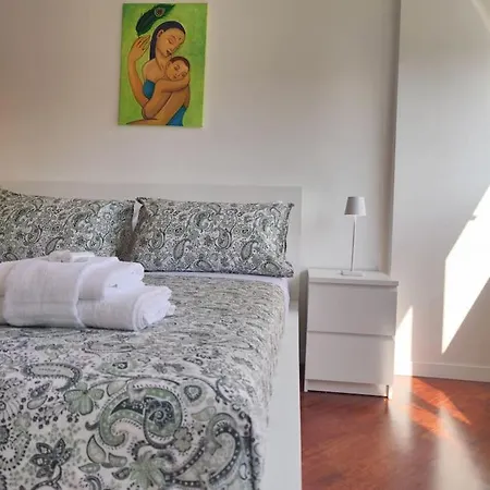 Daire Culla Di Diego Box Auto, Sospesi Nel Cielo! *