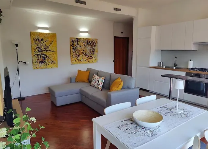 Apartment Culla Di Diego Box Auto, Sospesi Nel Cielo! Rome